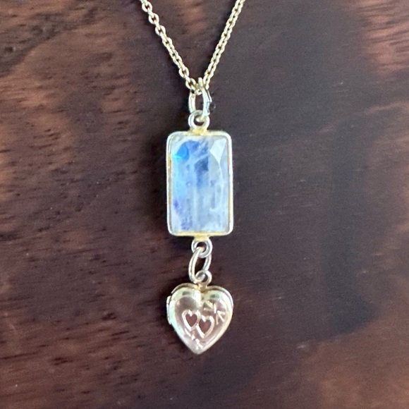 Jewelry - 14k Locket Moonstone Chain Necklace